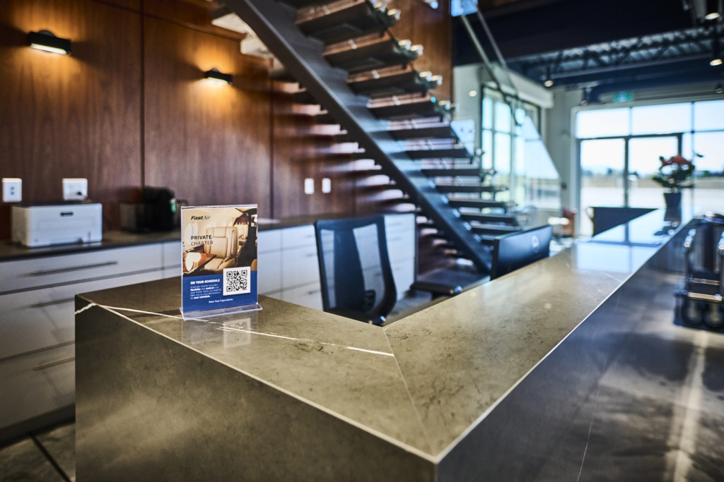 Fast Air YXX front desk